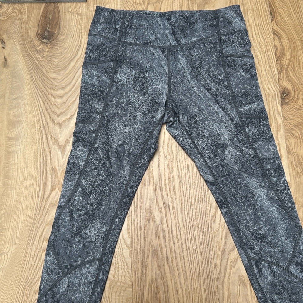 Sale 🔥🔥🔥Great quality! 
Discontinued!
